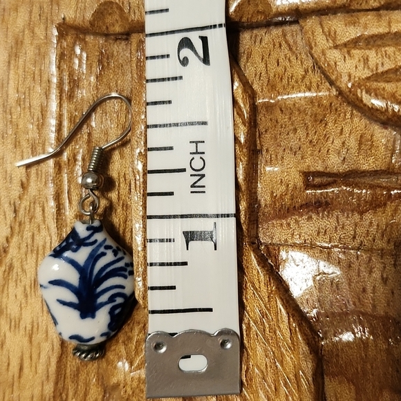 White & Blue Ceramic Earrings - Picture 5 of 6